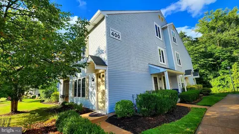408 Ralston Dr # -B, Mount Laurel, NJ 08054