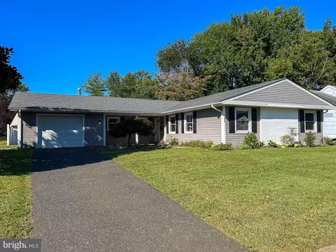 41 Norwick Ln, Willingboro, NJ 08046