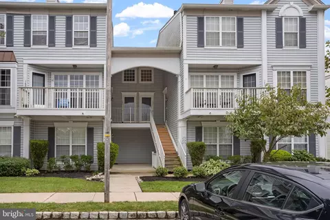 167 Wildflower Pl, Delran, NJ 08075