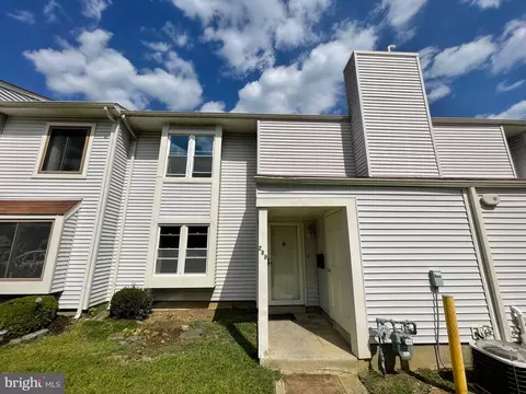 289 Ivy Ct, Evesham, NJ 08053