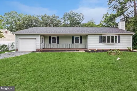 25 Maricopa Trl, Browns Mills, NJ 08015