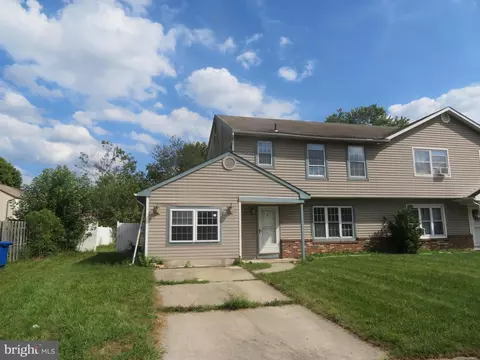 29 Greenwich Dr, Westampton, NJ 08060