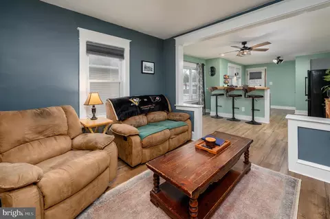 723 James Ave, Cinnaminson, NJ 08077