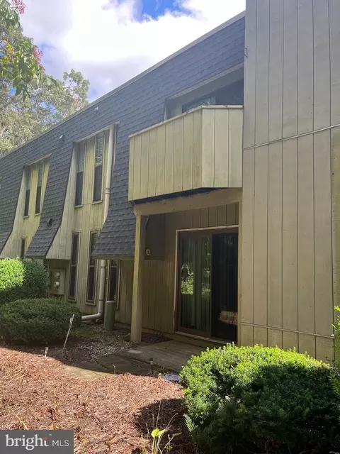 25 S Church Rd #163, Maple Shade, NJ 08052