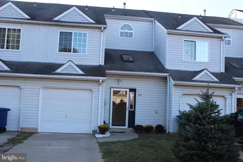 11 Sesame Dr, Lumberton, NJ 08048