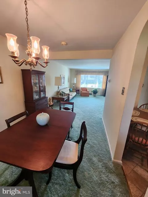 2142 Laurel Dr, Cinnaminson, NJ 08077 photo 13
