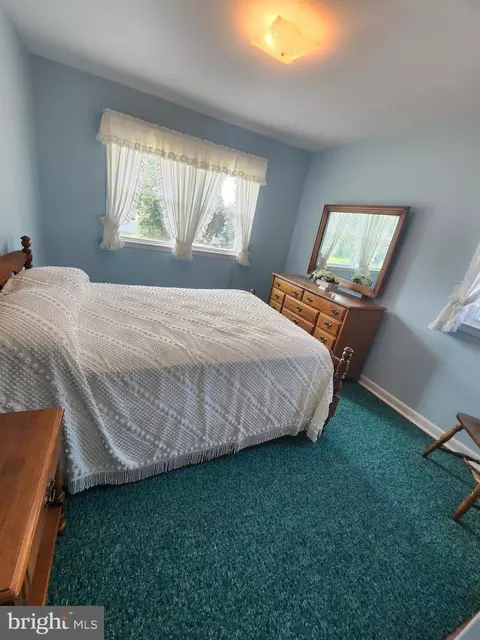 2142 Laurel Dr, Cinnaminson, NJ 08077 photo 24