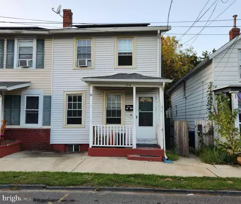 15 W Monroe St, Mount Holly, NJ 08060