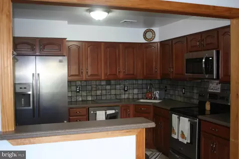 523 S Maple Ave, Maple Shade, NJ 08052 photo 7