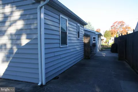523 S Maple Ave, Maple Shade, NJ 08052 photo 32