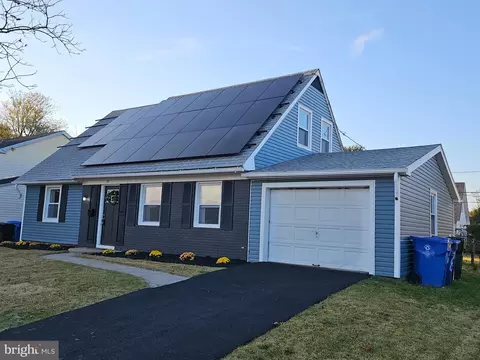 89 Hampshire Ln, Willingboro, NJ 08046
