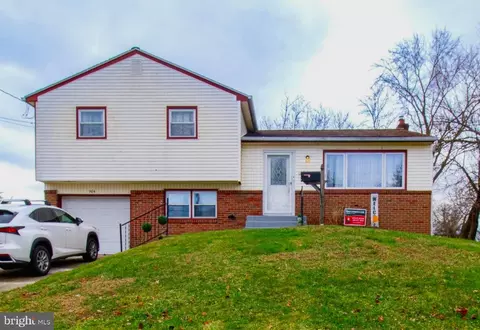 904 Woodlane Rd, Mount Holly, NJ 08060