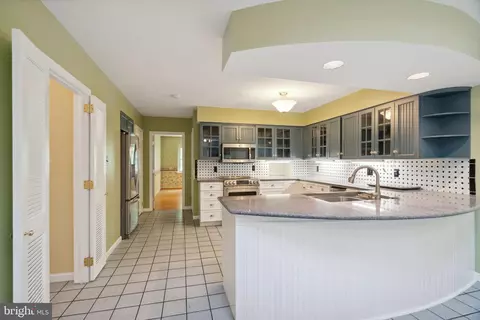 3 Split Rock Pl, Moorestown, NJ 08057 photo 7