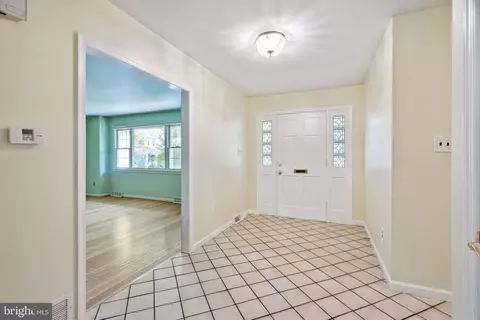3 Split Rock Pl, Moorestown, NJ 08057 photo 2