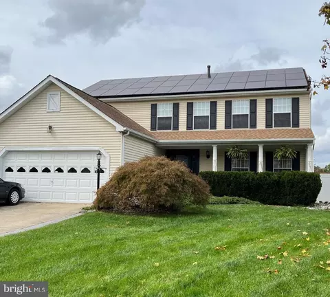 715 Henderson Rd, Lumberton, NJ 08048