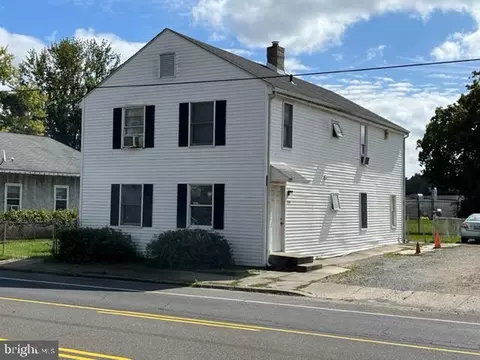 120 E Main St, Wrightstown, NJ 08562