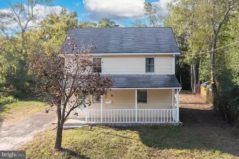 24 Mill St, Medford, NJ 08055