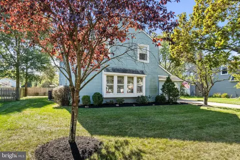 116 Country Farms Rd, Marlton, NJ 08053