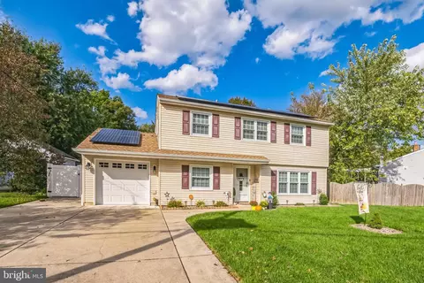 106 Baker Blvd, Marlton, NJ 08053