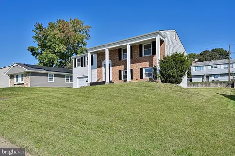 31 Niagara Ln, Willingboro, NJ 08046