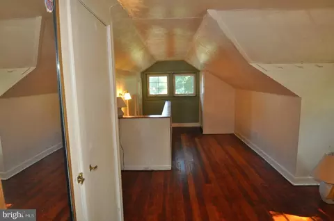 202 E Center Ave, Maple Shade, NJ 08052 photo 19