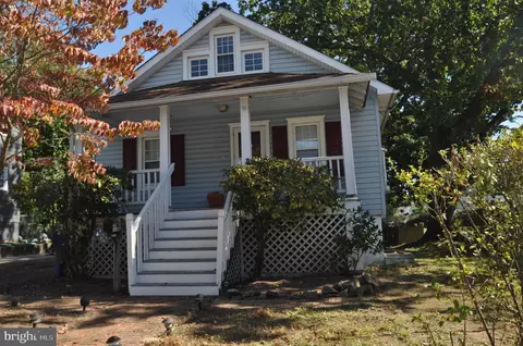 202 E Center Ave, Maple Shade, NJ 08052
