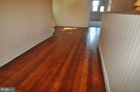 202 E Center Ave, Maple Shade, NJ 08052 photo 16