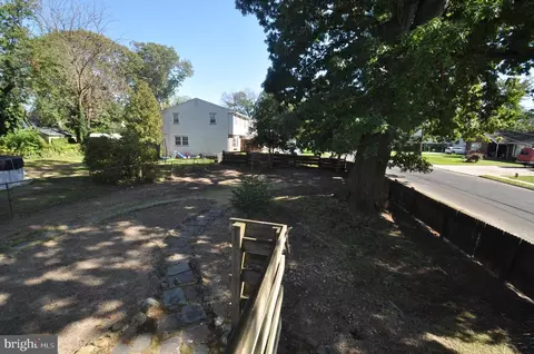 202 E Center Ave, Maple Shade, NJ 08052 photo 9