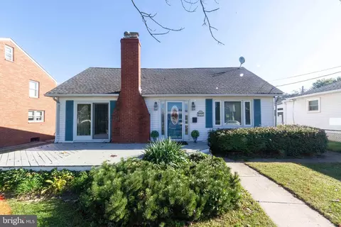 235 S Chester Ave, Riverside, NJ 08075