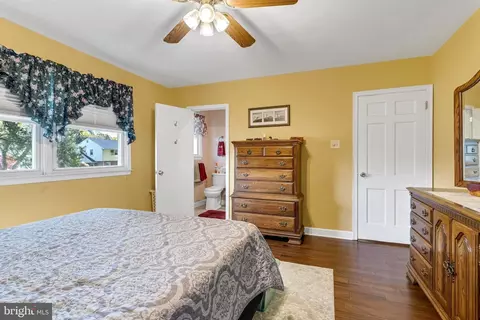 208 Wayne Dr, Cinnaminson, NJ 08077 photo 16