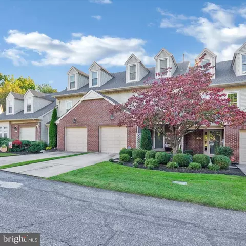705 Saratoga Ct, Marlton, NJ 08053