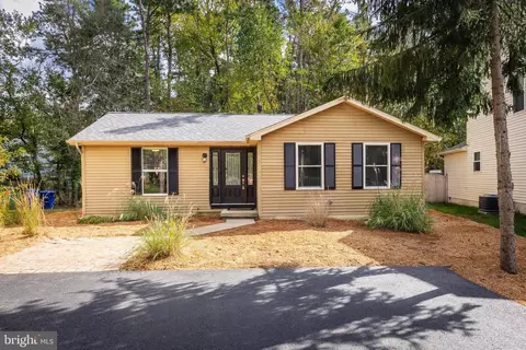 7 Adams Ct, Marlton, NJ 08053