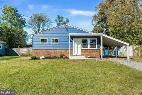 212 Robin Ln, Mount Holly, NJ 08060