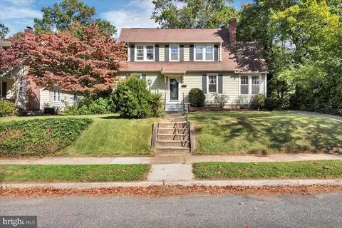 918 Washington Ave, Palmyra, NJ 08065