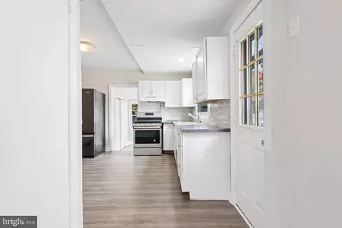 35 Webster St, Riverside, NJ 08075 photo 9