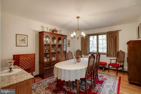 10 Laurel Dr, Wrightstown, NJ 08562 photo 7