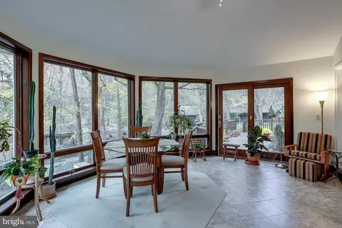 10 Laurel Dr, Wrightstown, NJ 08562 photo 18