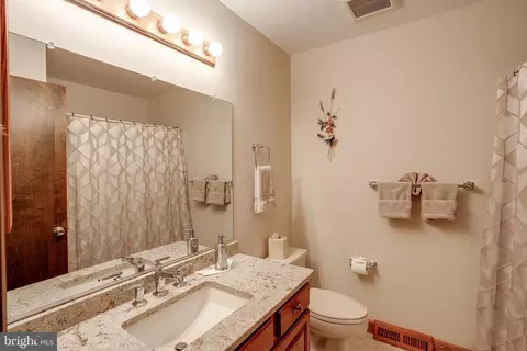 10 Laurel Dr, Wrightstown, NJ 08562 photo 30