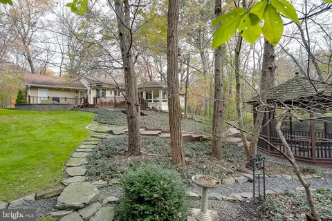 10 Laurel Dr, Wrightstown, NJ 08562 photo 41