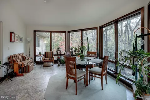 10 Laurel Dr, Wrightstown, NJ 08562 photo 19
