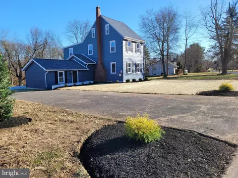 238 Medford Mount Holly Rd, Medford, NJ 08055