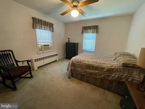 301 E Main St, Maple Shade, NJ 08052 photo 17