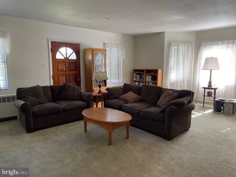 301 E Main St, Maple Shade, NJ 08052 photo 8