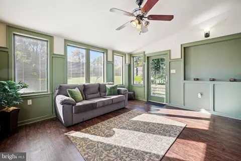 203 Yardley Rd, Delran, NJ 08075 photo 18