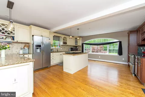 1051 Tuckerton Rd, Marlton, NJ 08053 photo 7