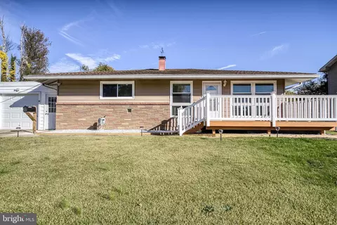 14 La Gorce Blvd, Burlington, NJ 08016