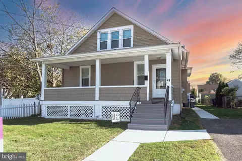 41 N Terrace Ave N, Maple Shade, NJ 08052