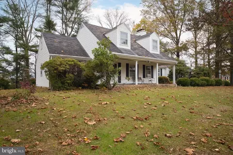 86 Paulson Rd, Wrightstown, NJ 08562 photo 2