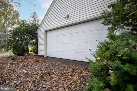 86 Paulson Rd, Wrightstown, NJ 08562 photo 6