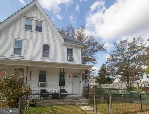 54 White St, Mount Holly, NJ 08060